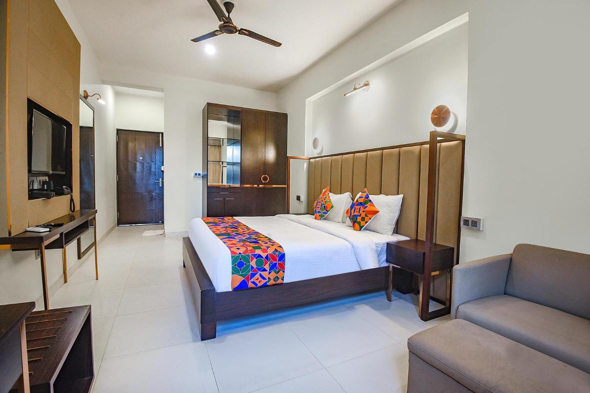 Fabhotel Prime Infantaria Comfort - 200M From Calangute Beach Εξωτερικό φωτογραφία